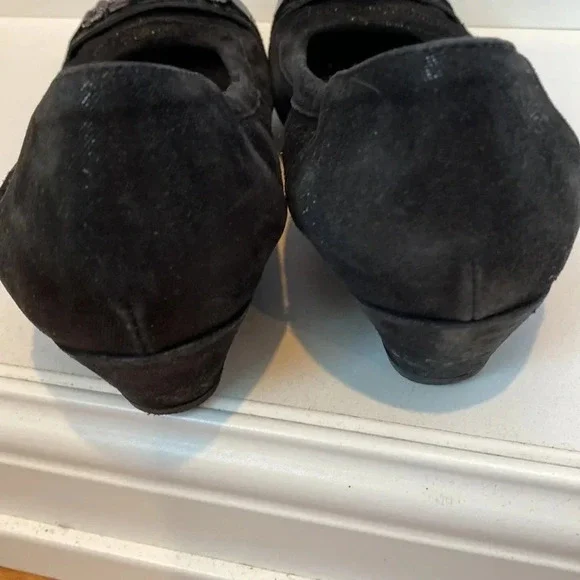 AGL black closed toe shoes with low heel size 41 - Picture 13 of 14